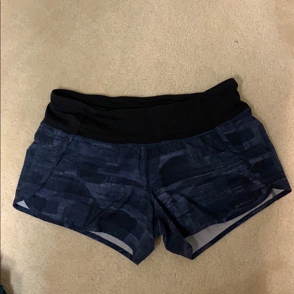 GUC lululemon shorts size 8